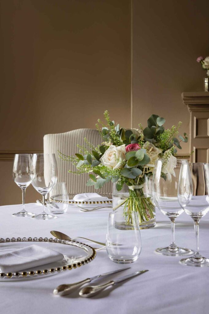 wedding dinner table details